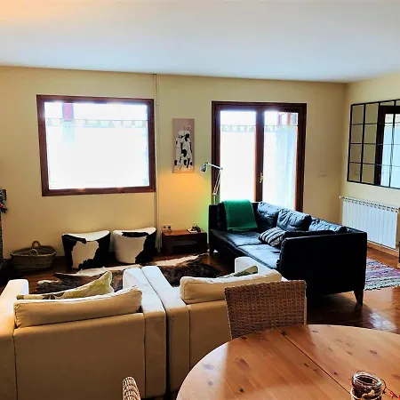 Esplendida Casa En El Centro De Con Piscina Holiday home *